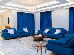 Nasr City 3BR Great location Nice Interior Design شقة فندقية فاخرة في حي مدينه نصر 3 غرف نوم